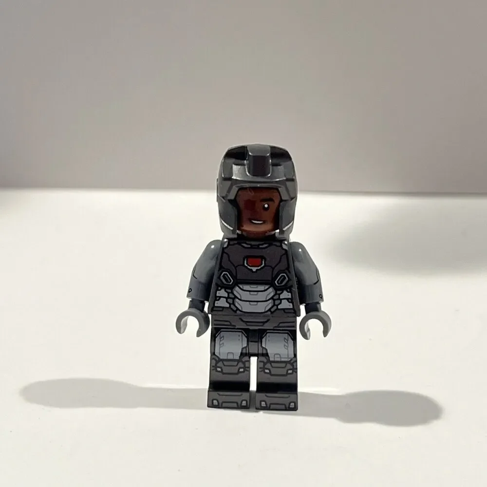 Lego Mini Fig War Machine
